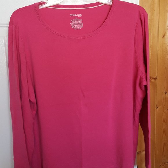 St. John's Bay XL long sleeve tee - Picture 2 of 2